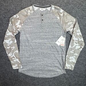New Univibe Henley Shirt Mens Small Grey Camo Raglan Sleeve Long Sleeve‎ NWT